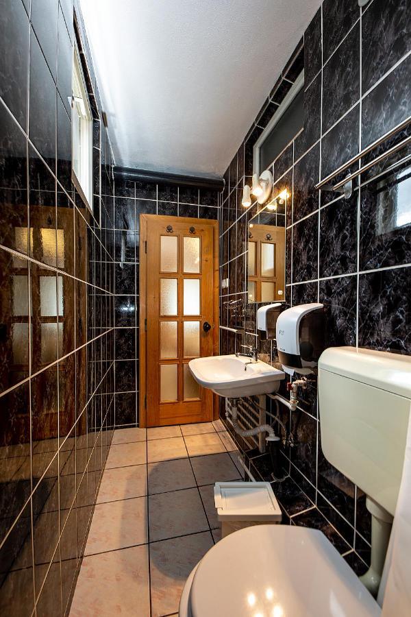 Carmi House Otel Tohanu Nou Dış mekan fotoğraf